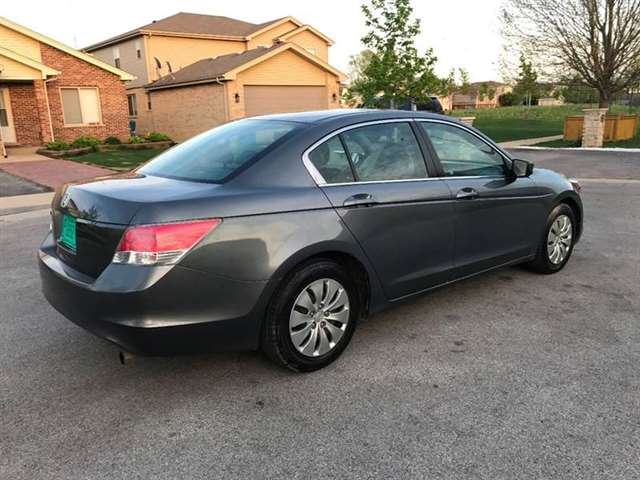 2010 Honda Accord LX 4dr Sedan 5A